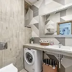 студия в стиле лофт с прекрасным видом на и красивые закаты! Apartman