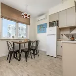 студия в стиле лофт с прекрасным видом на и красивые закаты! * Odessza