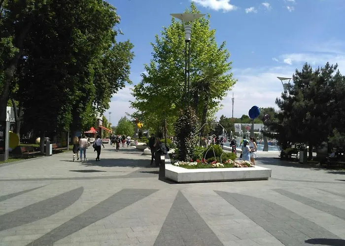 студия в стиле лофт с прекрасным видом на и красивые закаты! Odessa